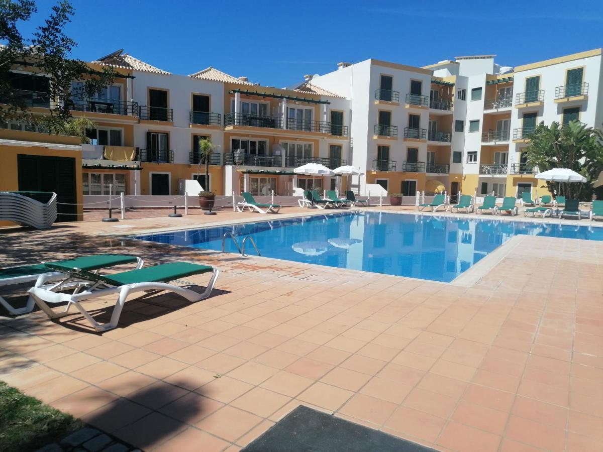 דירות טאווירה Apartamento 405 Em Urbanizacao Com Piscinas מראה חיצוני תמונה
